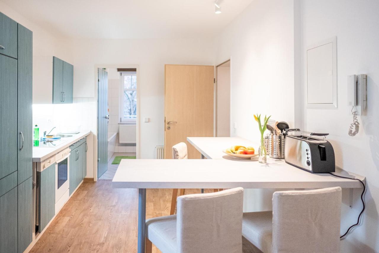 Helle Ferienwohnung Im Hinterhof เดรสเดน ภายนอก รูปภาพ